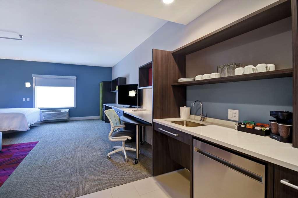 Home2 Suites By Hilton Wichita Northeast Habitación foto